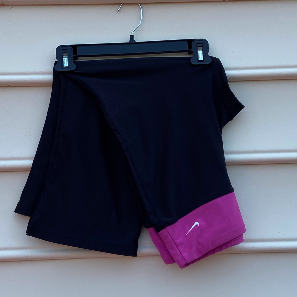 Nike yoga pants size XS ( 0-2). - Picture 10 of 16